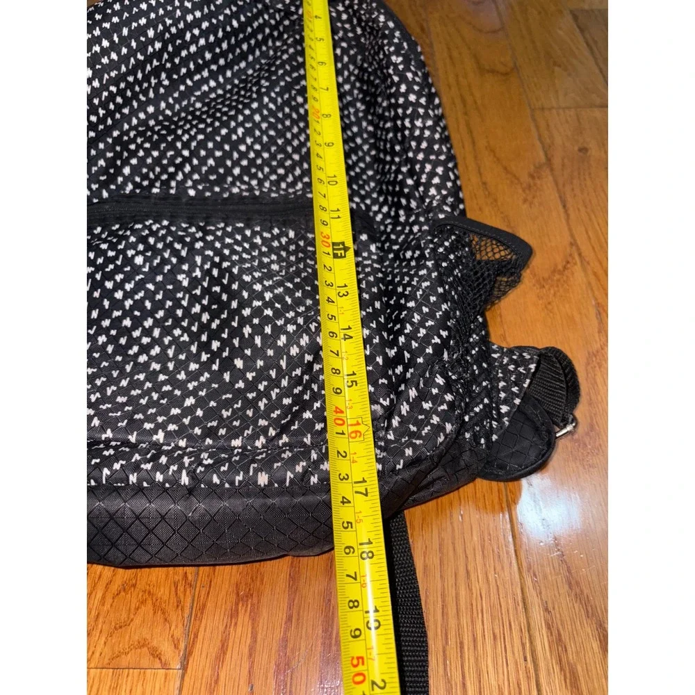 Thirty One‎ Backpack Black White Geometric Print Purple Zipper Mesh Pockets